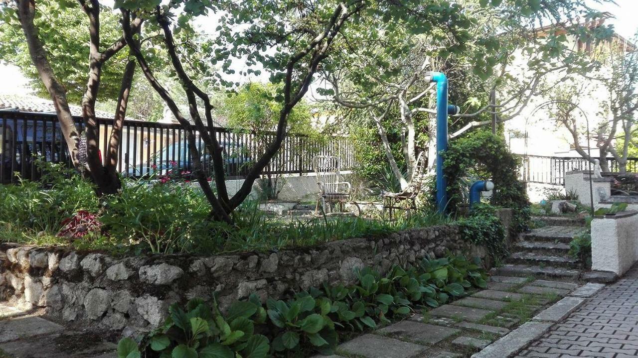 Bed & Breakfast Da Charlie L'Aquila Exterior photo